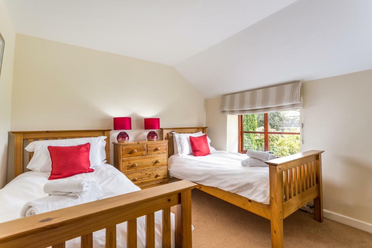 Red Doors Farm Cottages 霍尼顿 外观 照片